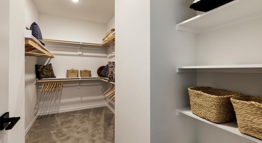 2502 Niles Dr - Photo 6 of 10