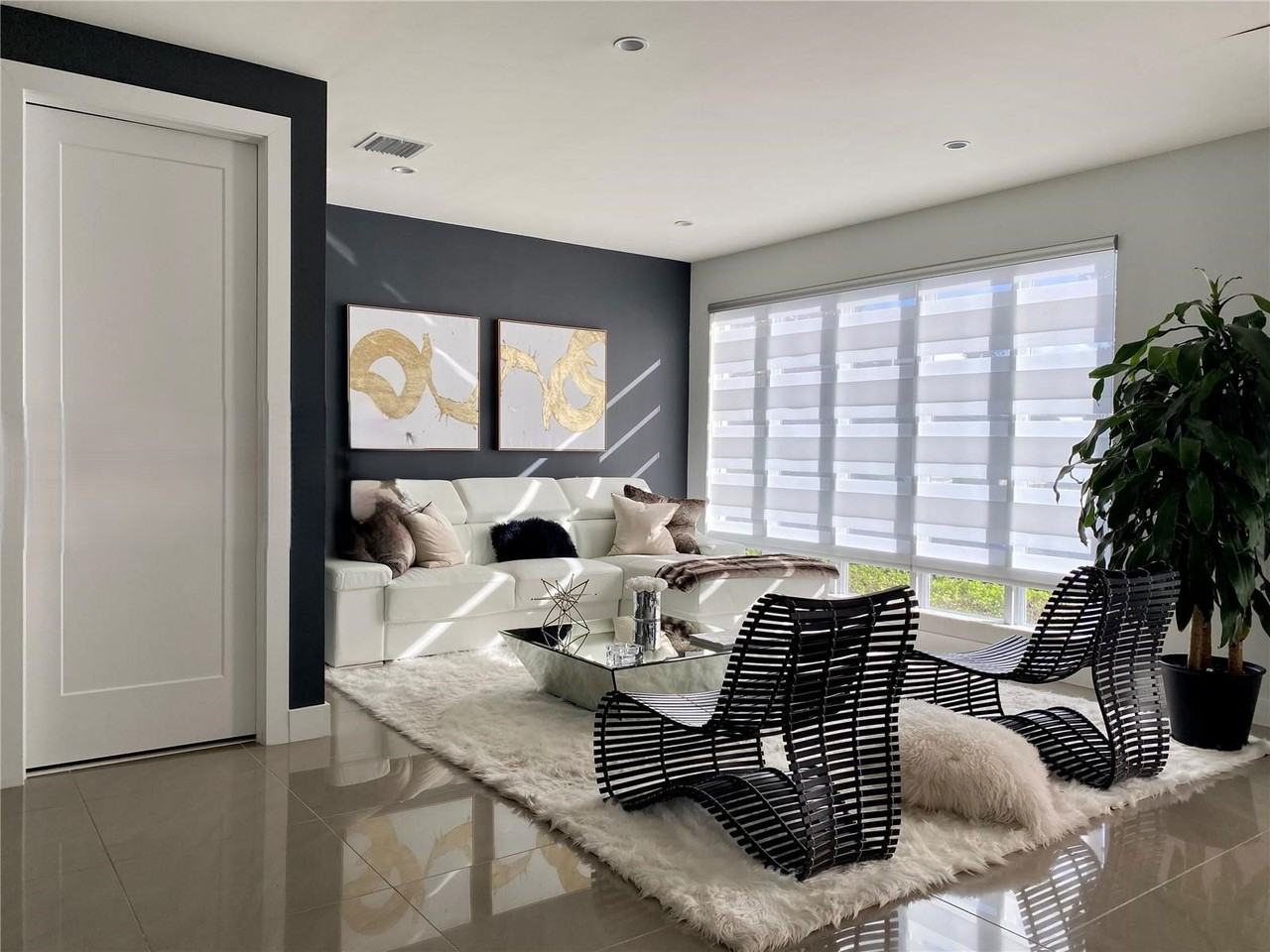 6328 Nw 105th Pl - Photo 3 of 8