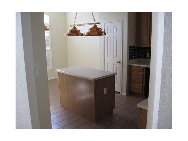 8510 Ganttcrest Dr - Photo 2 of 8