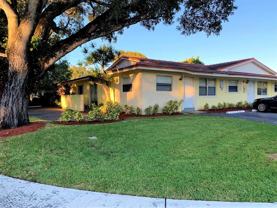 7827 NW 39th Ct - Photo 1 of 1