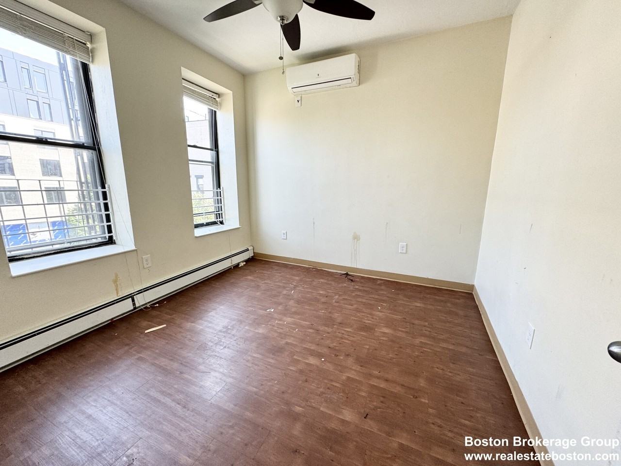 13 Ruggles St #4 - Photo 6 of 8