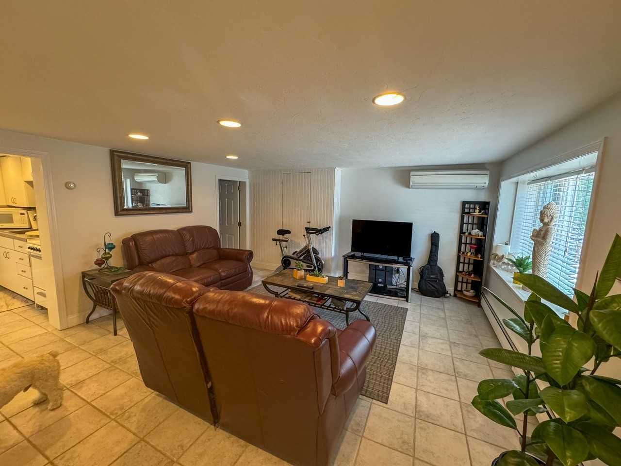 6 Catalpa St - Photo 2 of 9