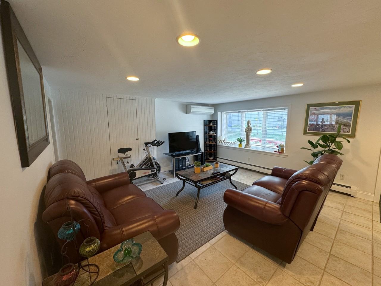 6 Catalpa St - Photo 3 of 9