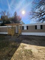 featured image of 1000 W Seale St