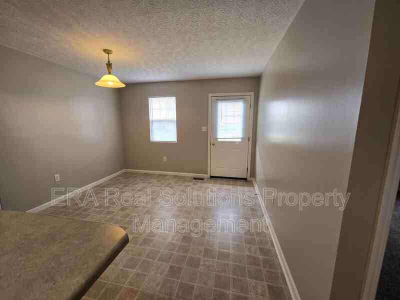 1062 N West St - Photo 6 of 16