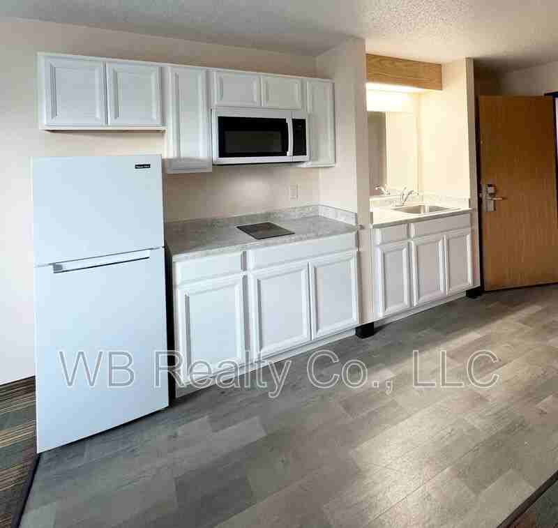 1521 S G Ave #300 - Photo 4 of 12