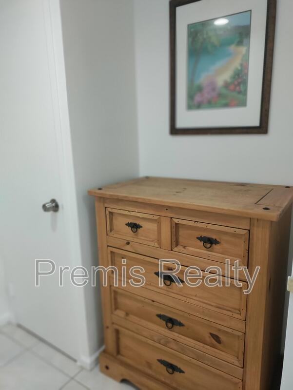 880 Mandalay Ave Apt N203 - Photo 4 of 22