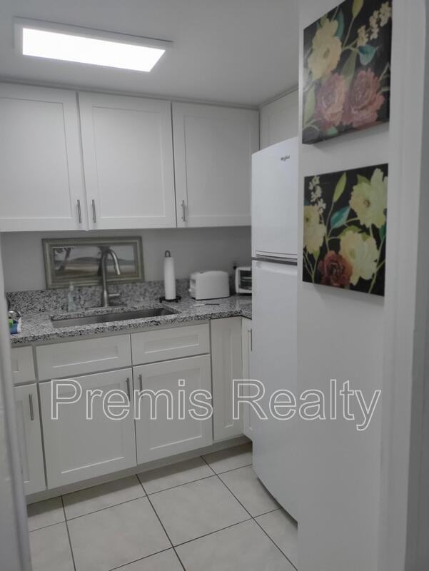 880 Mandalay Ave Apt N203 - Photo 6 of 22