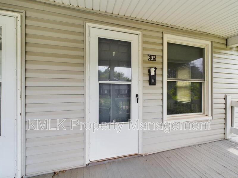 695 Kling St - Photo 3 of 41