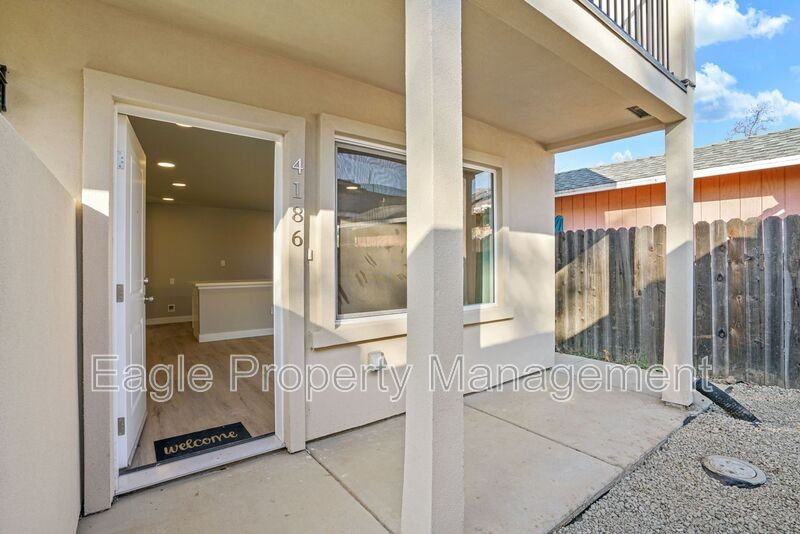 4186 35th St - Photo 2 of 20