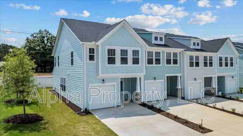 105 Cobden Ct - Photo 2 of 31