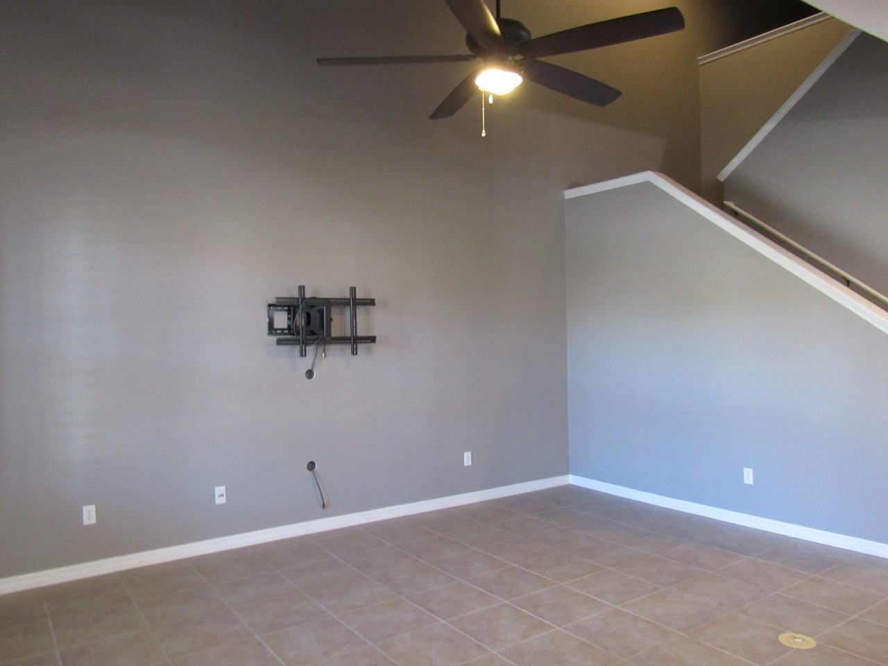 3533 Romea Cir - Photo 2 of 25