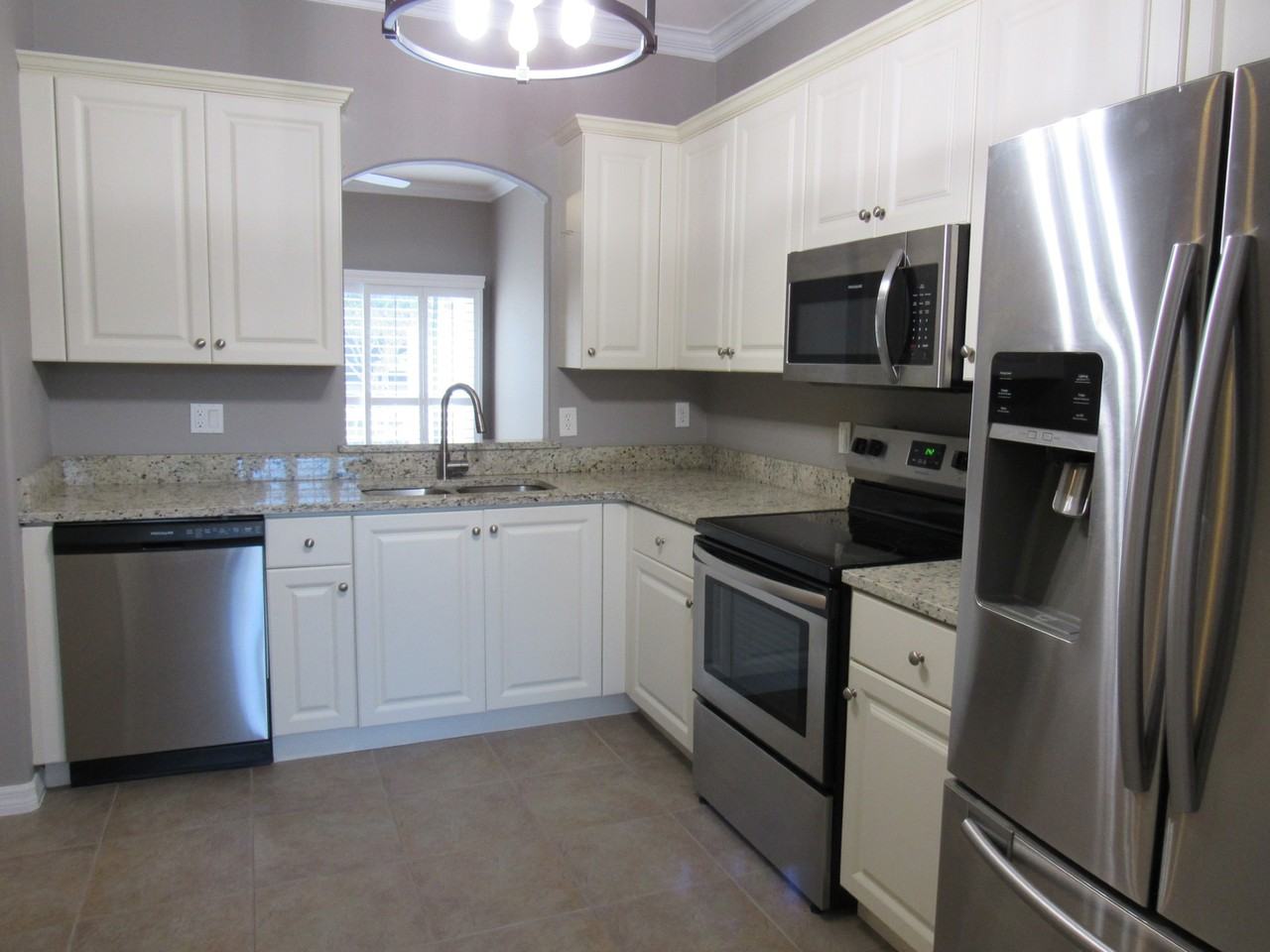 3533 Romea Cir - Photo 7 of 25