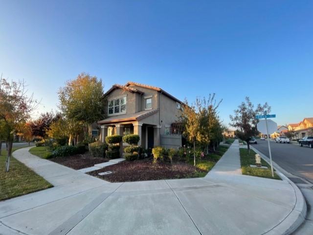 1451 Field Dr - Photo 2 of 18