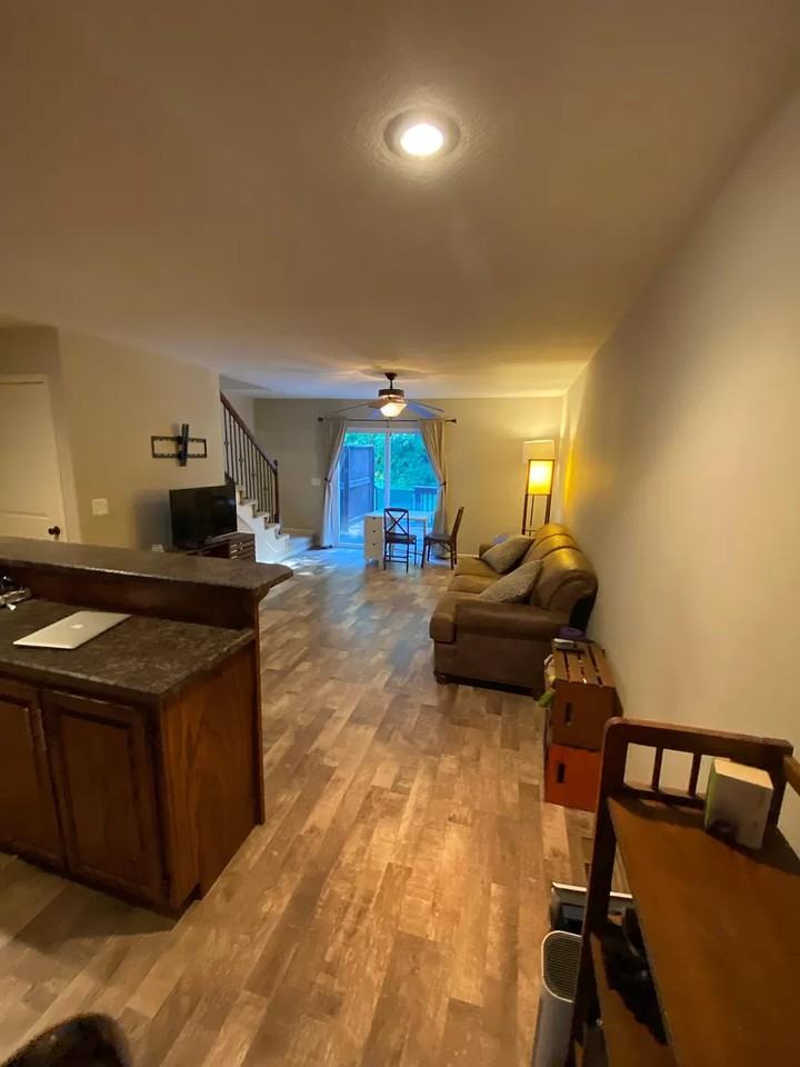 4029 N Hardesty Ave - Photo 3 of 13