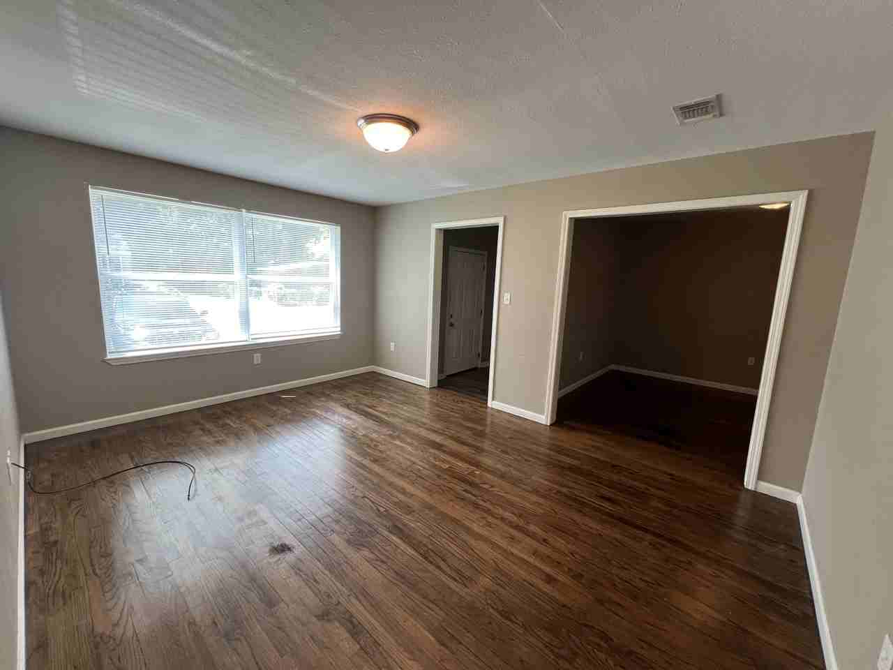 515 Melba Ave - Photo 2 of 16
