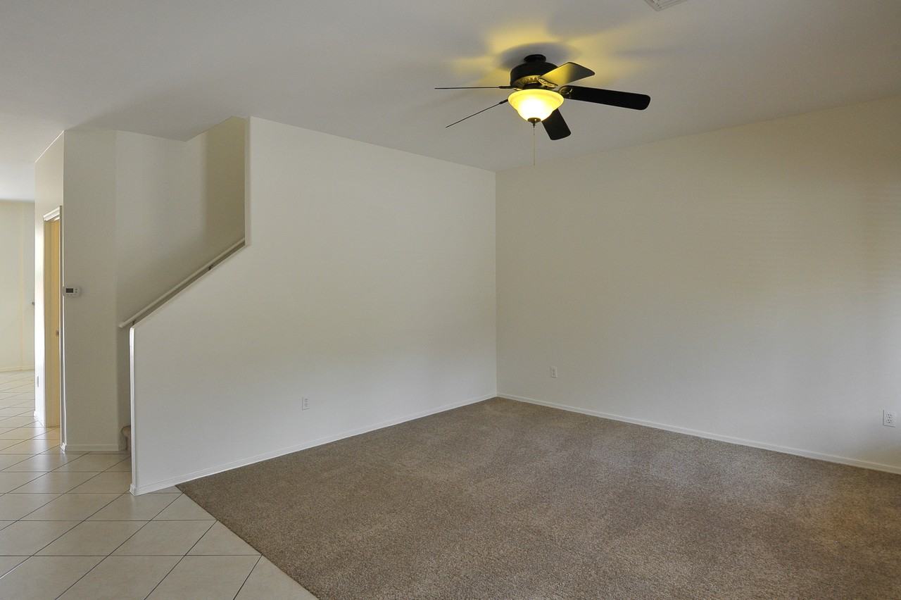 3582 W Goshen Dr - Photo 4 of 40
