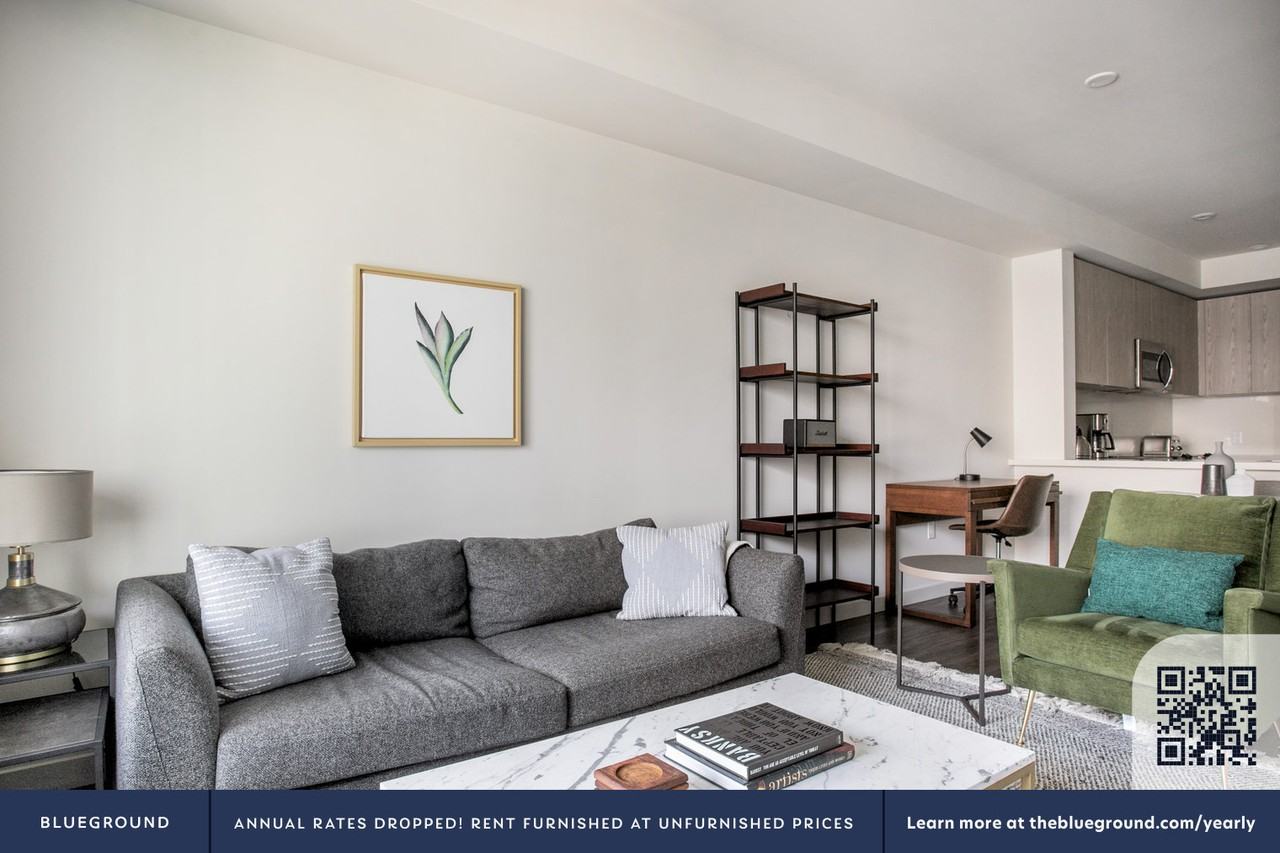 2435 South Sepulveda Boulevard - Photo 4 of 70