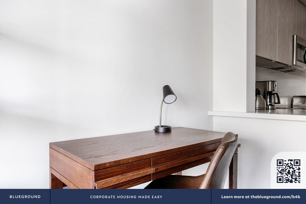 2435 South Sepulveda Boulevard - Photo 6 of 70