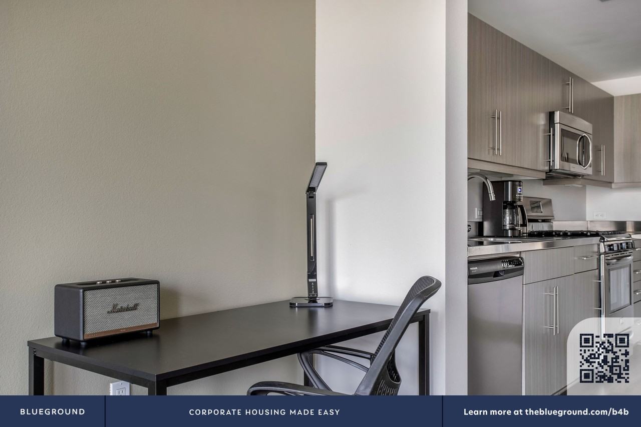 12722 Millennium Drive - Photo 6 of 69