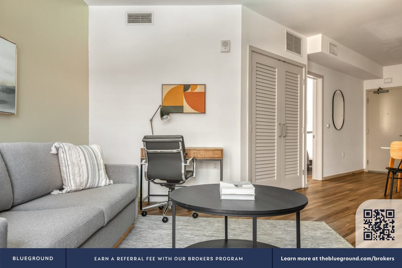 6201 Hollywood Boulevard - Photo 5 of 52