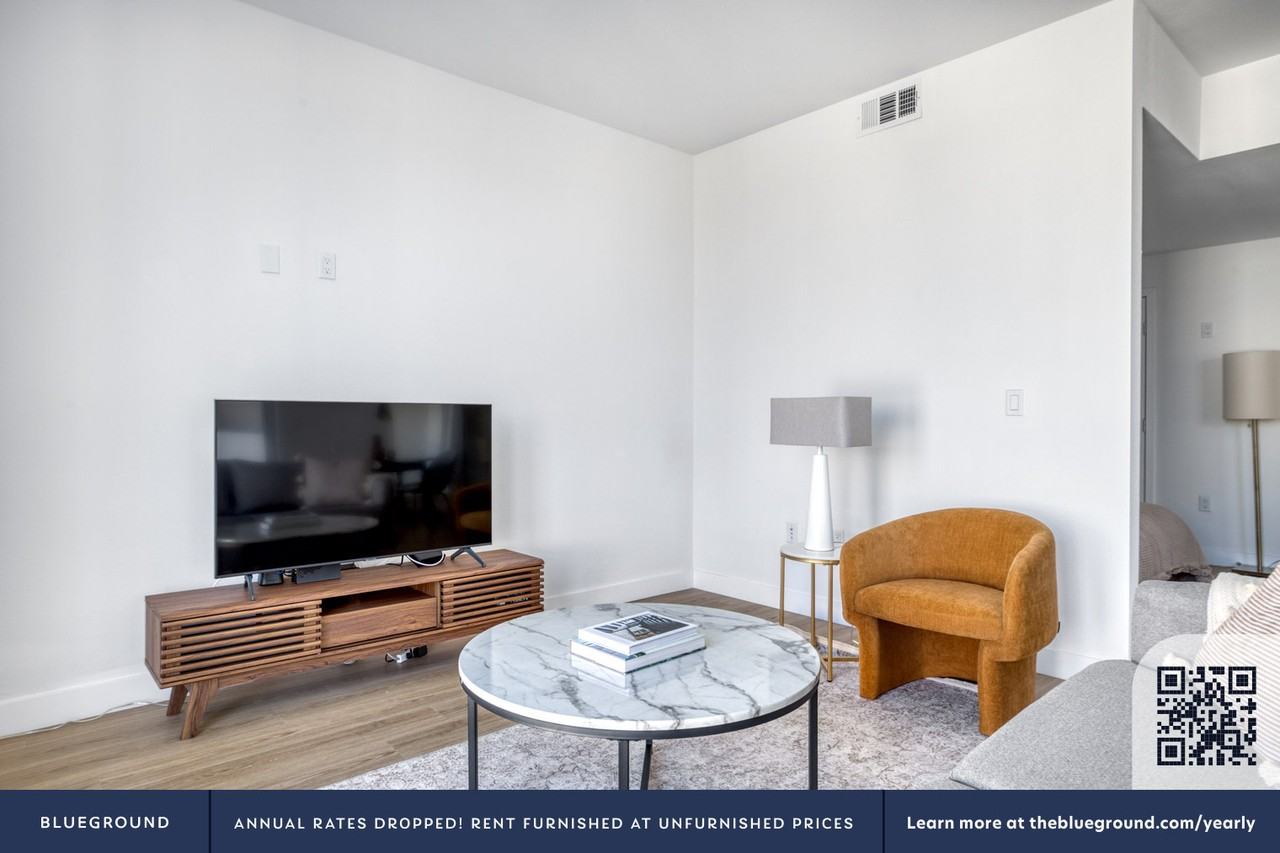 4805 Bakman Ave #678 - Photo 3 of 25