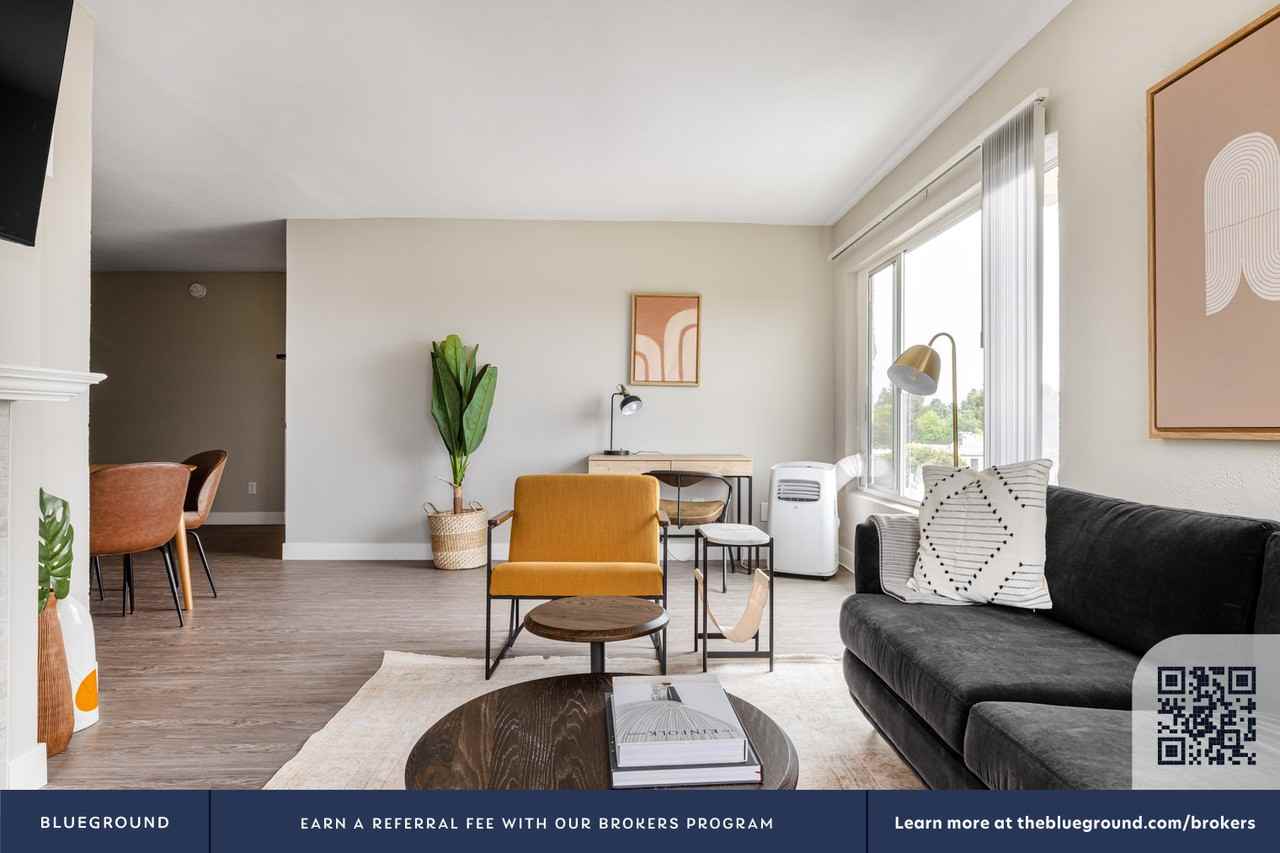 7600 Manchester Avenue - Photo 5 of 46