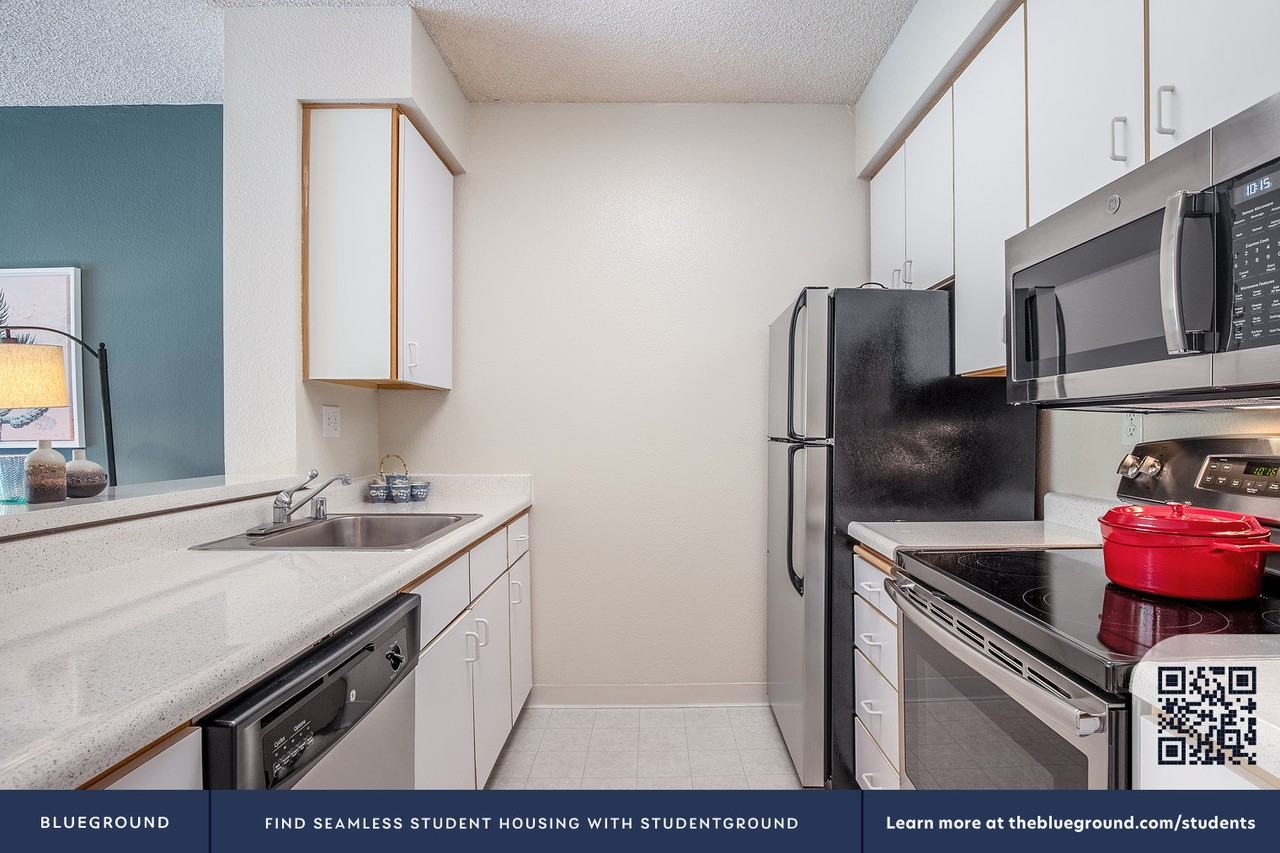 501 Delancey St #182 - Photo 6 of 42