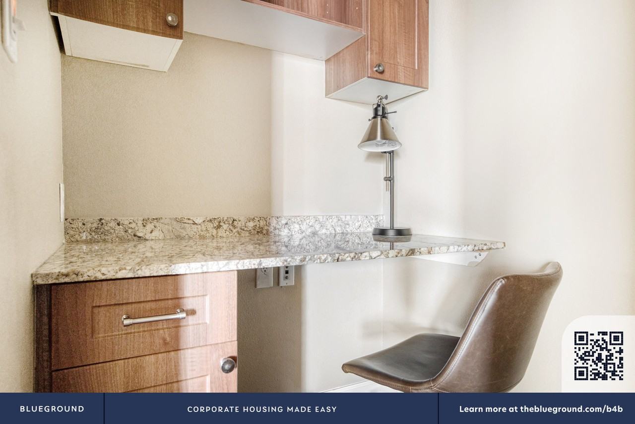 3700 Casa Verde Street - Photo 6 of 41