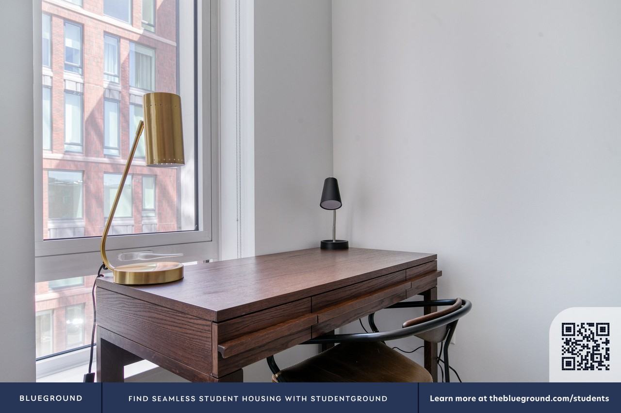 390 Harrison Avenue - Photo 7 of 43