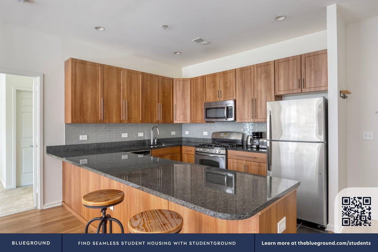 800 Madison Street - Photo 7 of 64