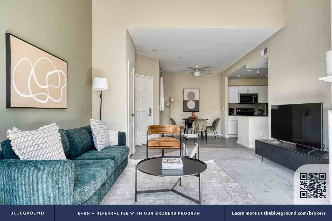 1326 The Alameda #1153 - Photo 5 of 21