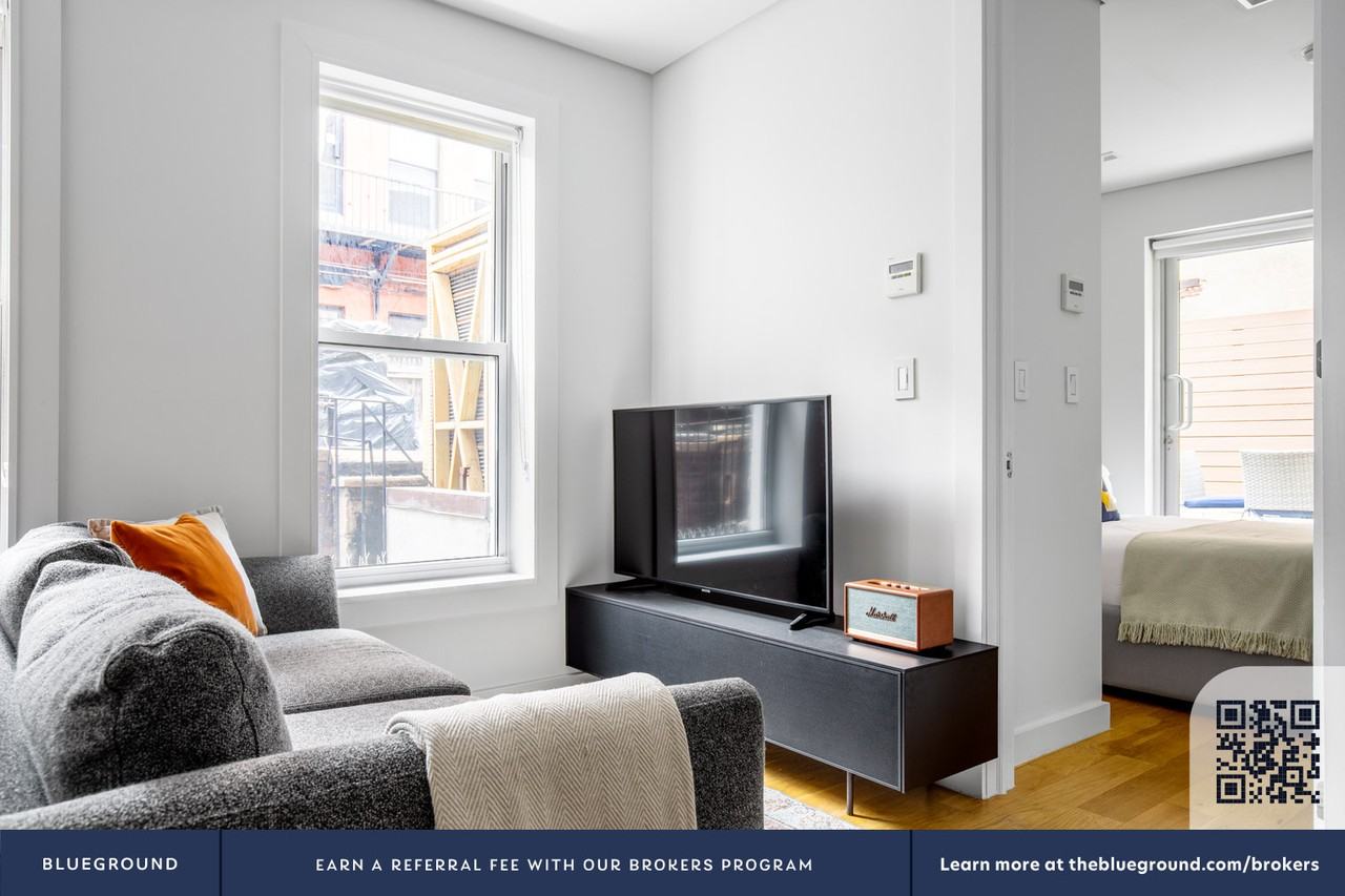 146 Mulberry Street - Photo 4 of 18