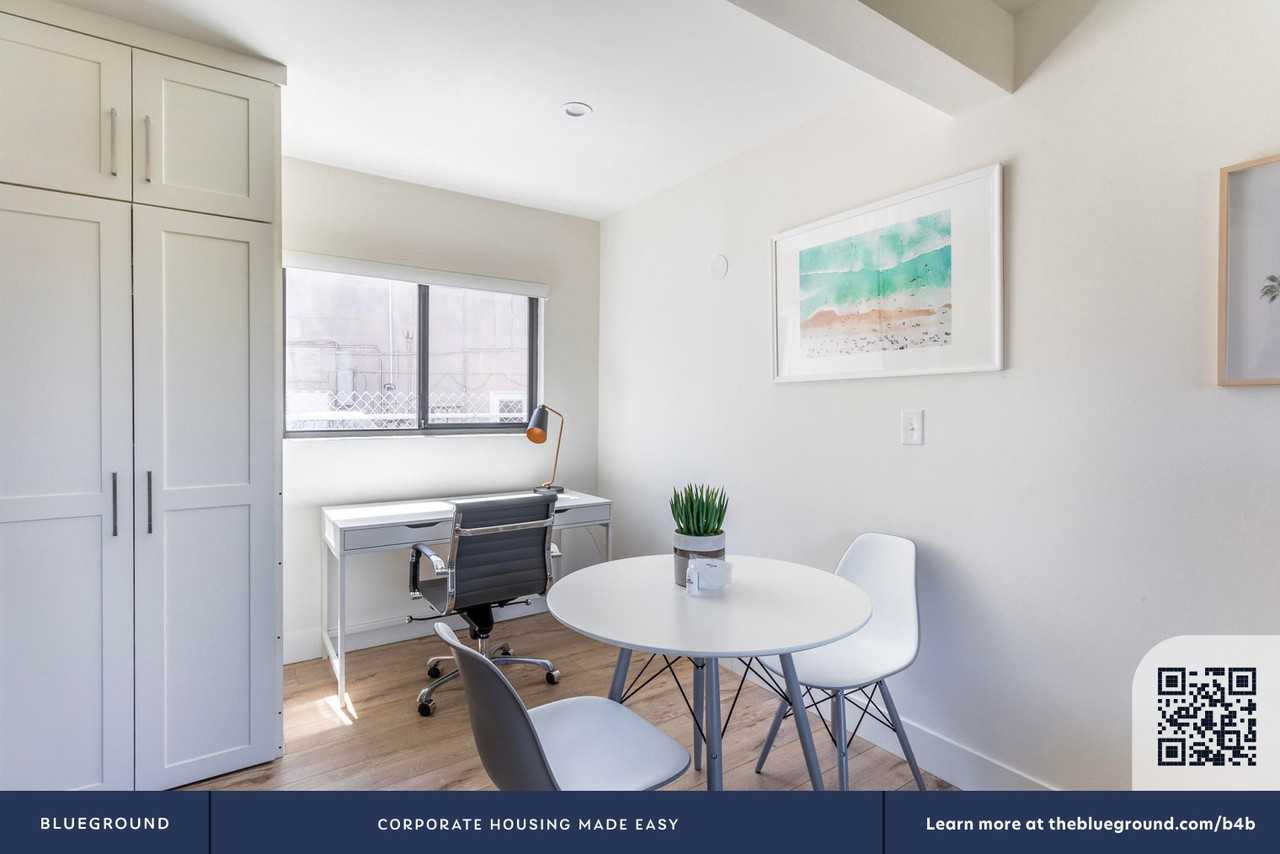 530 S Irena Ave #1170 - Photo 5 of 18