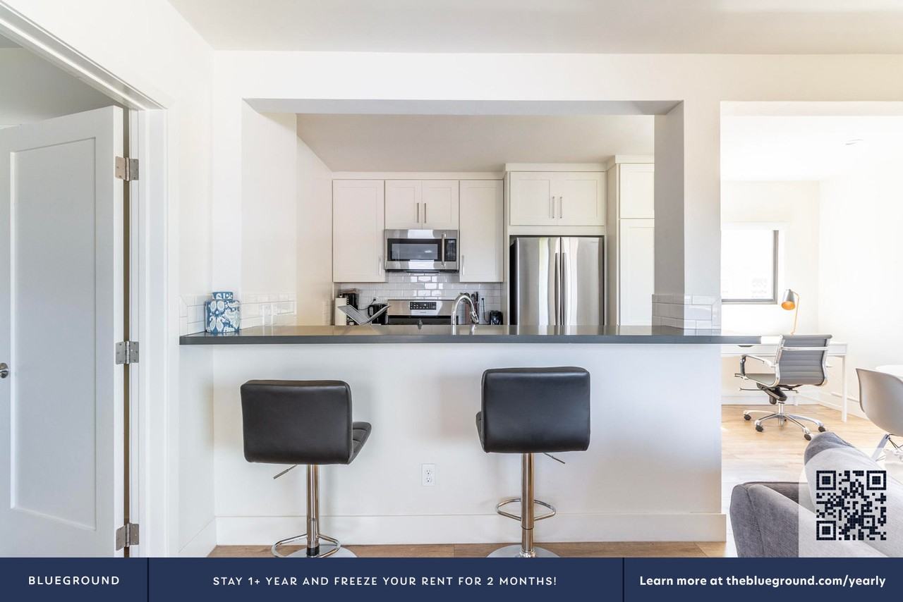 530 S Irena Ave #1170 - Photo 7 of 18