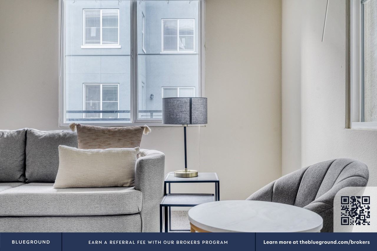 475 West San Carlos Street #766 - Photo 4 of 32