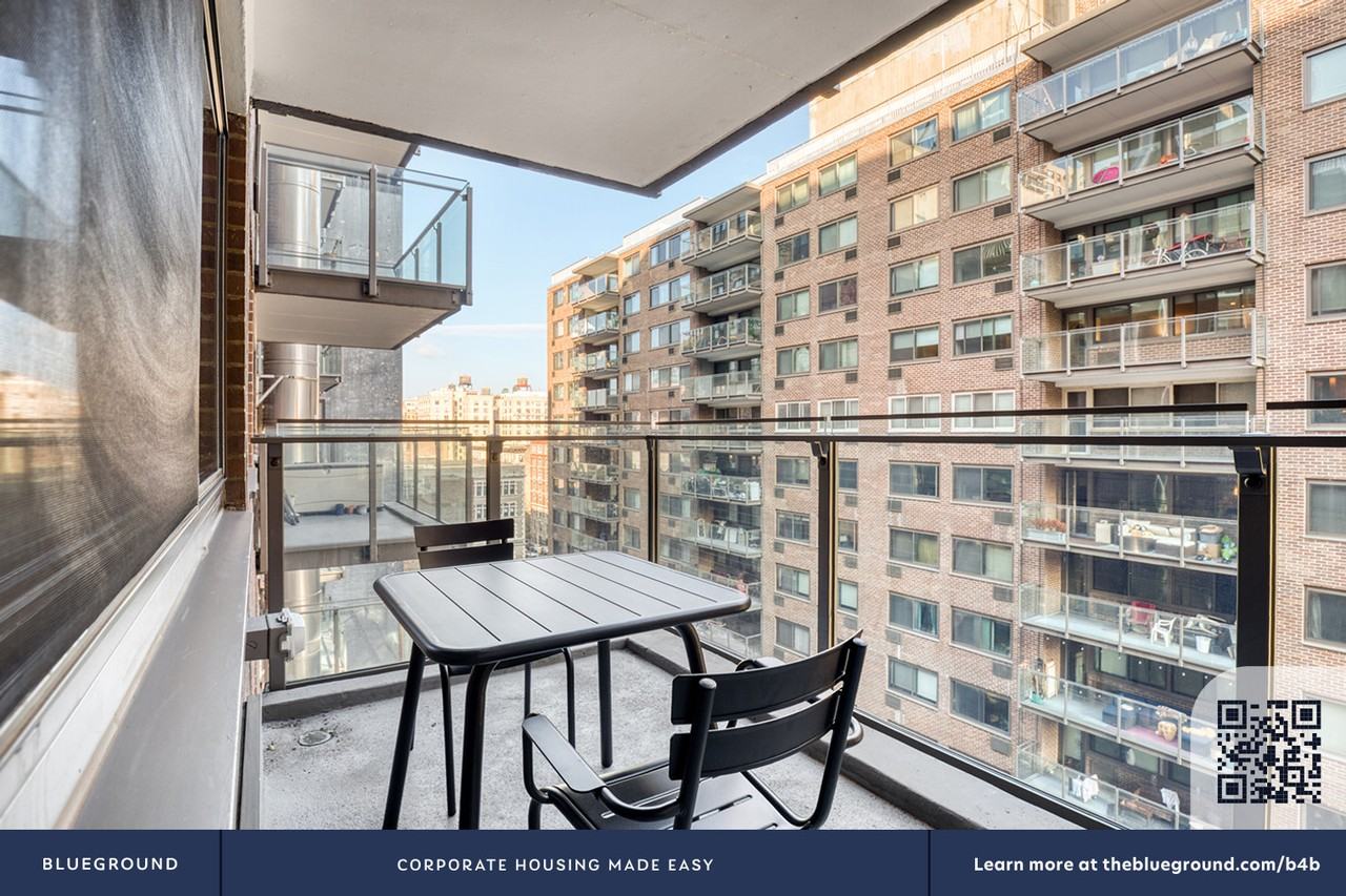 135 W 96th St #1081 - Photo 5 of 19