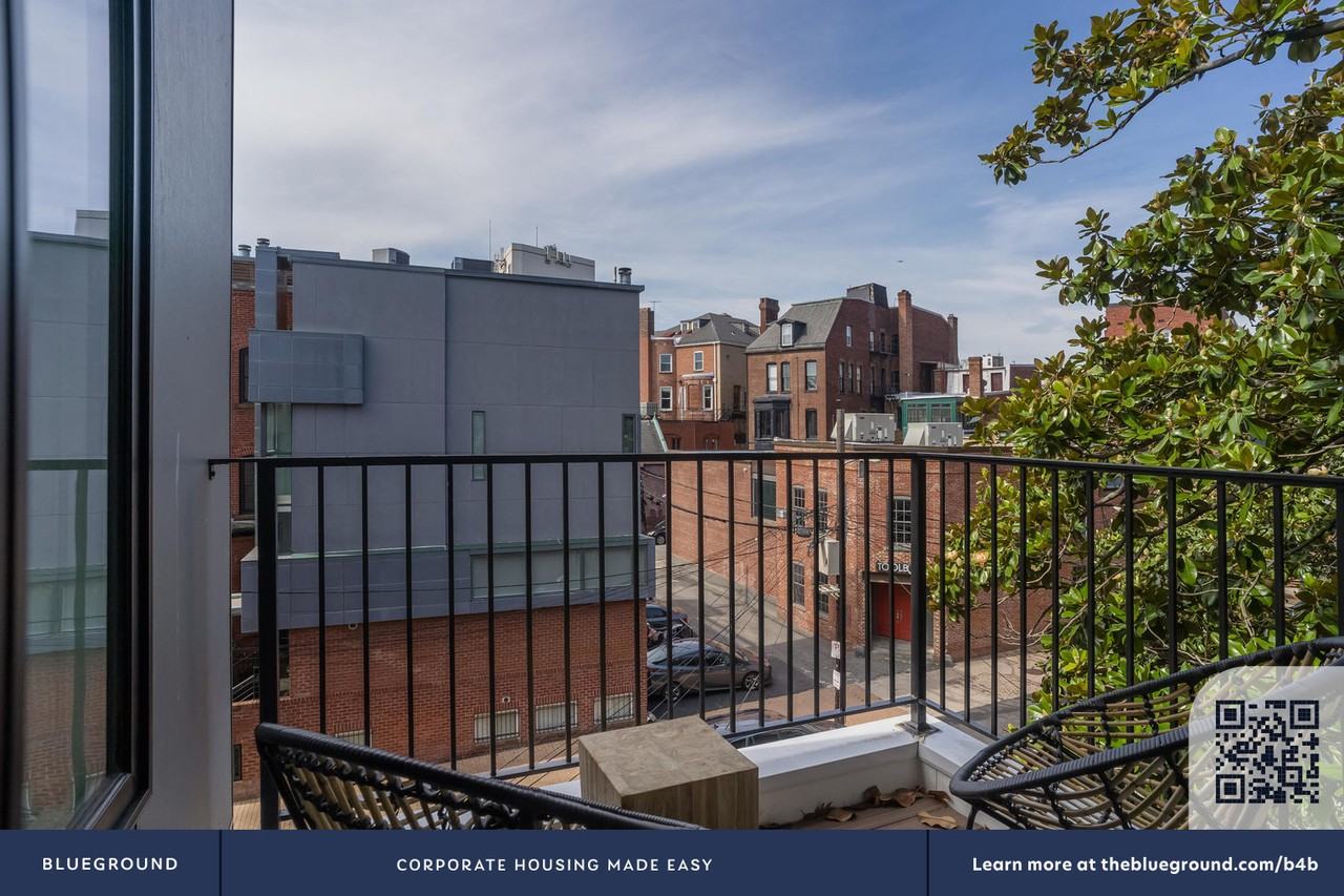 1902 R Street Northwest - Photo 6 of 24