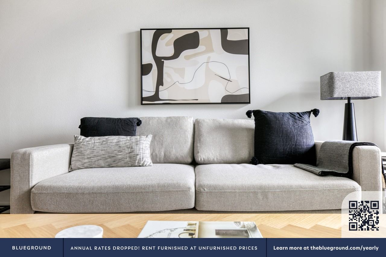 610 Del Sol Drive - Photo 4 of 66