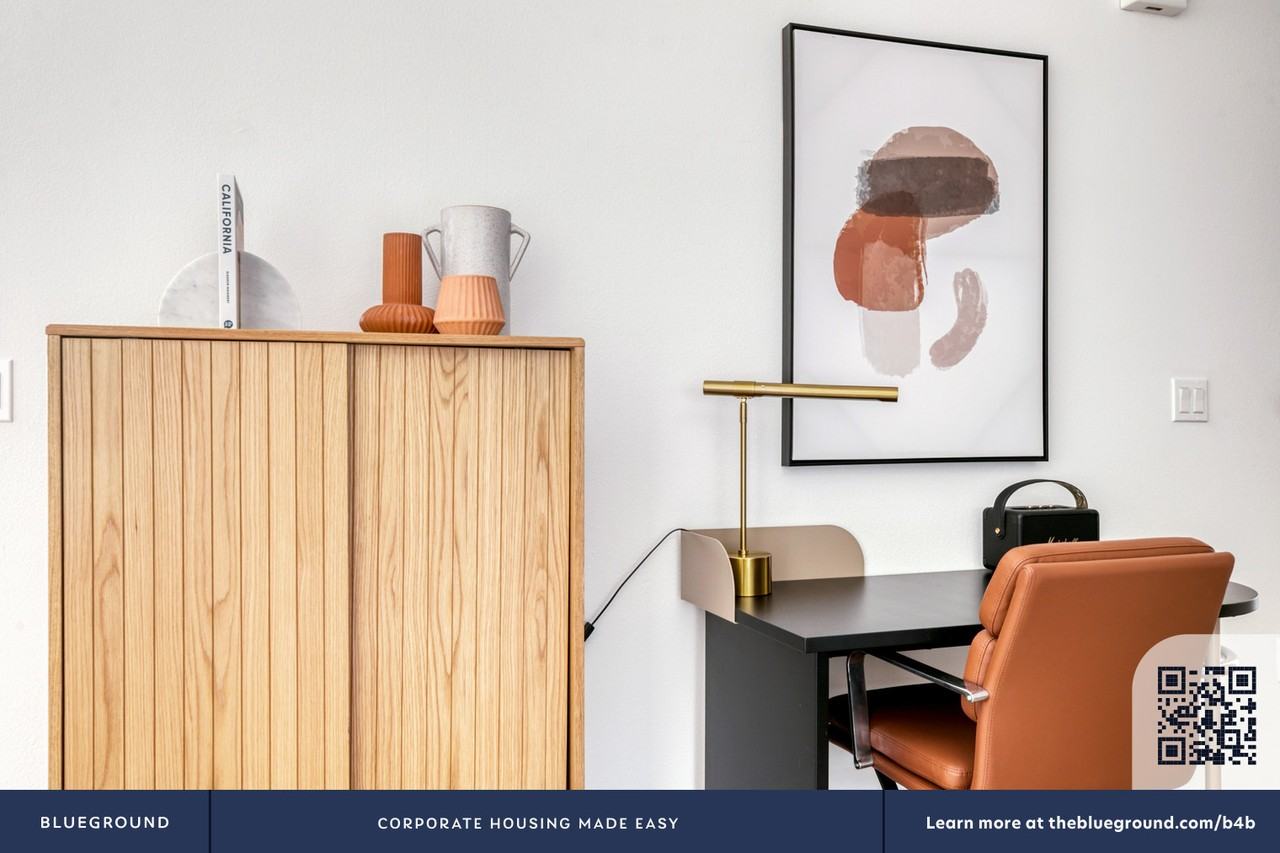 610 Del Sol Drive - Photo 6 of 66