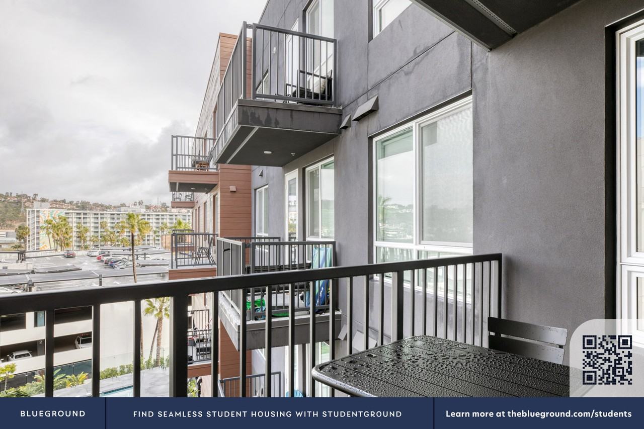 610 Del Sol Drive - Photo 7 of 66