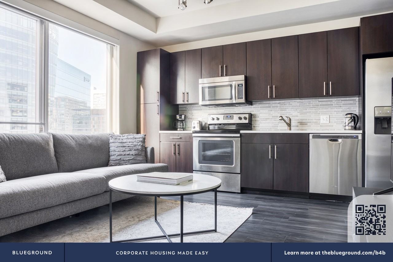 100 Pier Four Boulevard - Photo 6 of 58