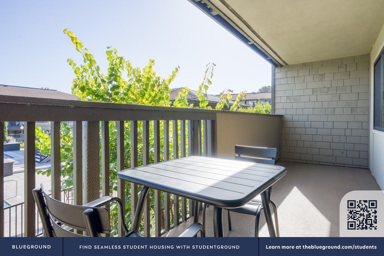 666 Edgewater Blvd #652 - Photo 7 of 31