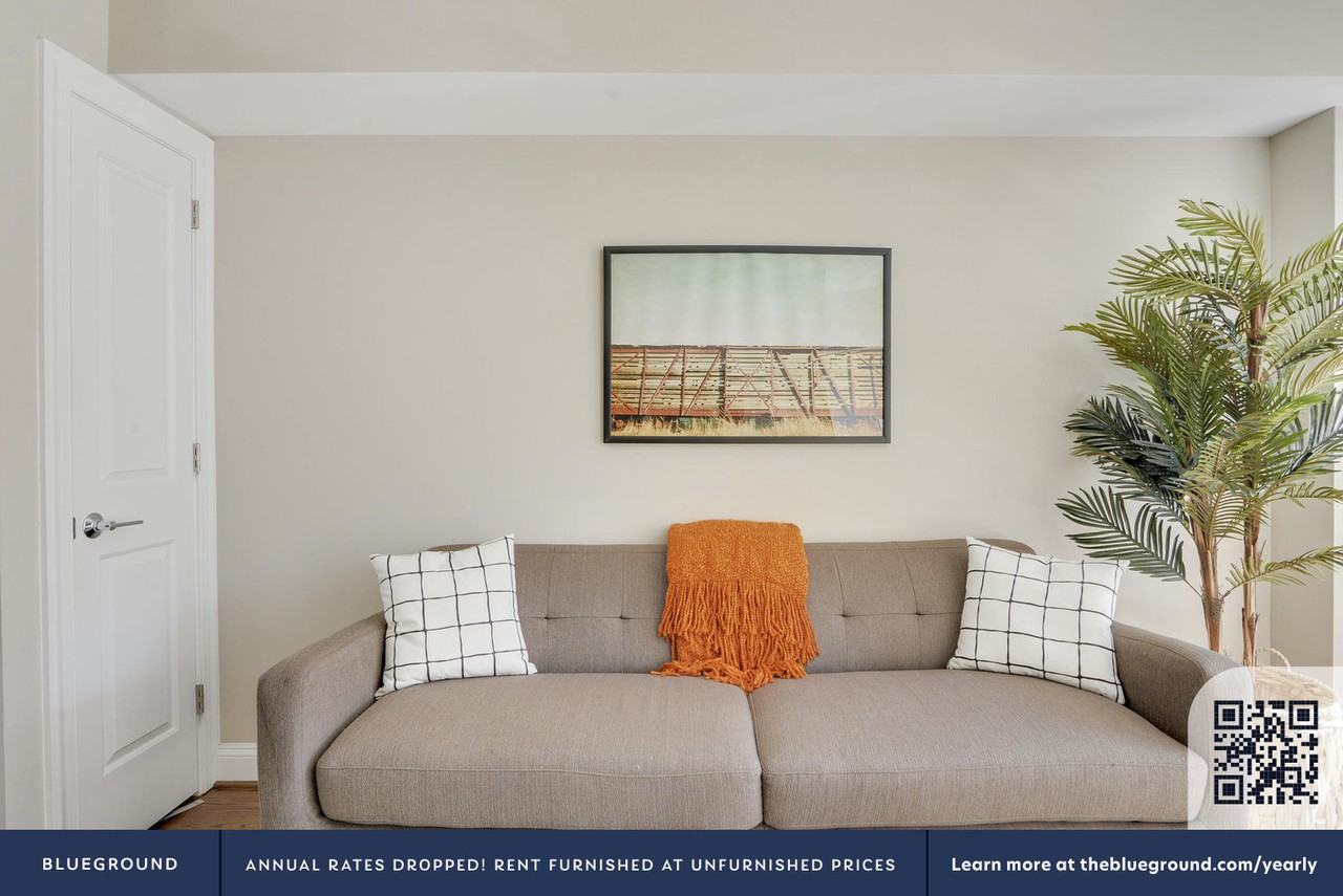 1823 S St Nw #743 - Photo 4 of 19