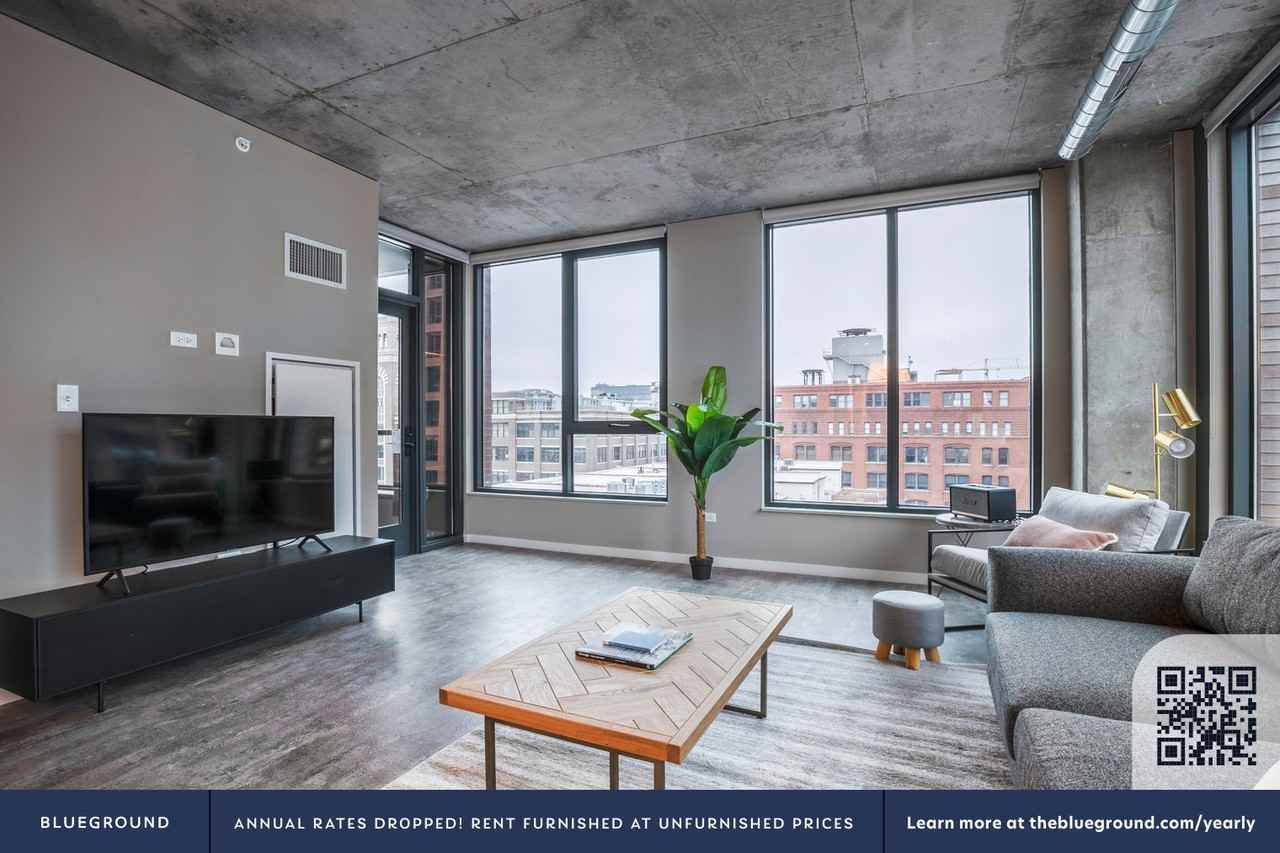 939 West Washington Boulevard - Photo 3 of 29