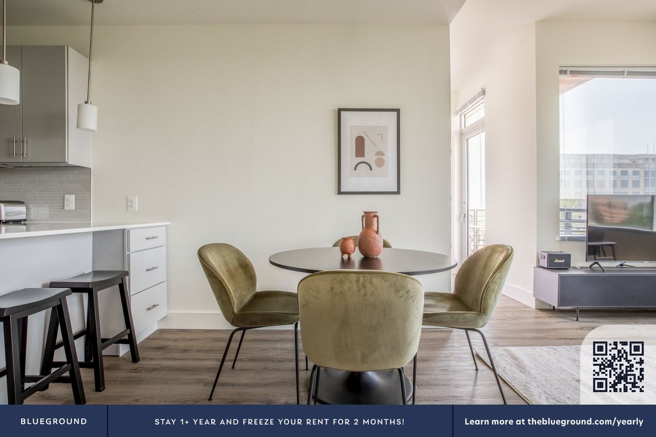 4900 Seminary Road - Photo 7 of 30