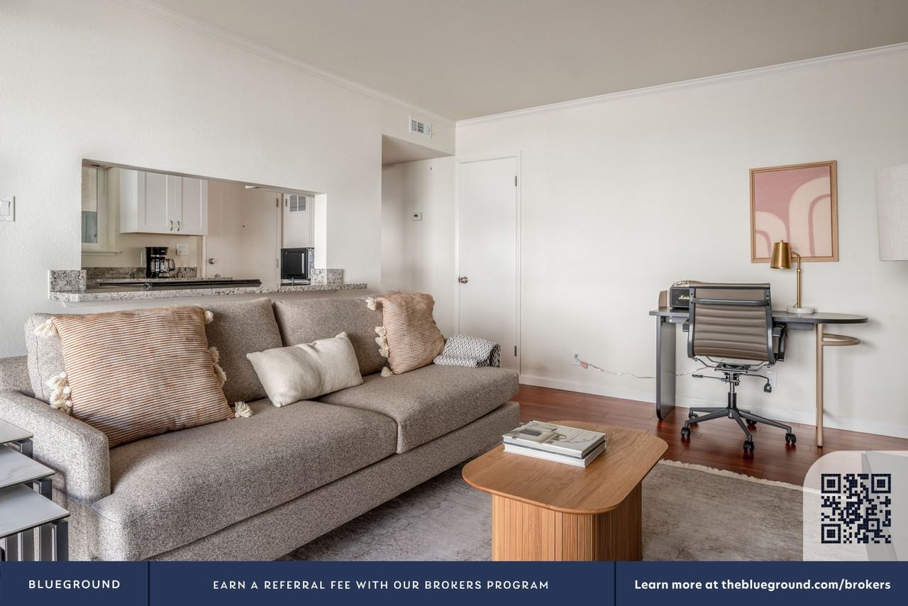 837 Cowper Street - Photo 5 of 22