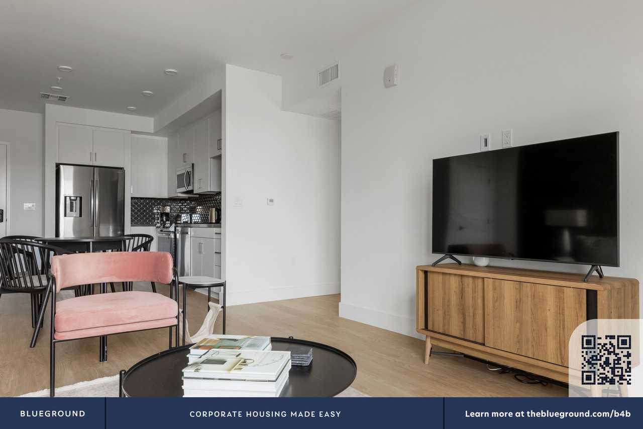 4353 Park Boulevard - Photo 5 of 45