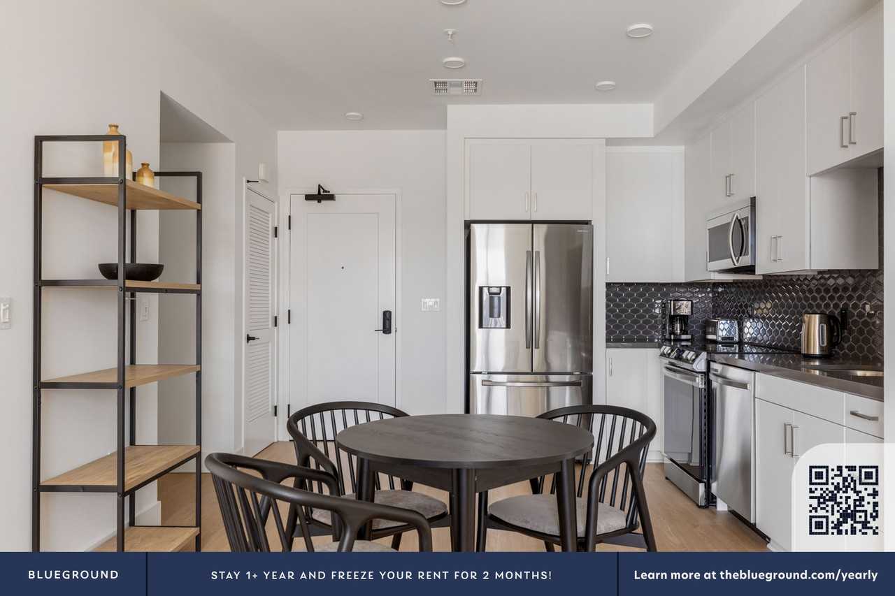 4353 Park Boulevard - Photo 7 of 45