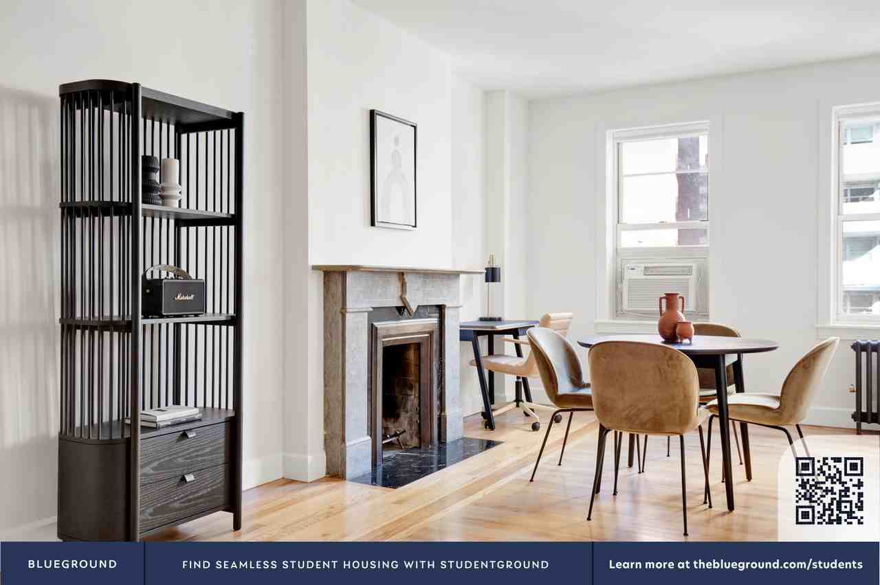 244 East 86th Street - Photo 7 of 23